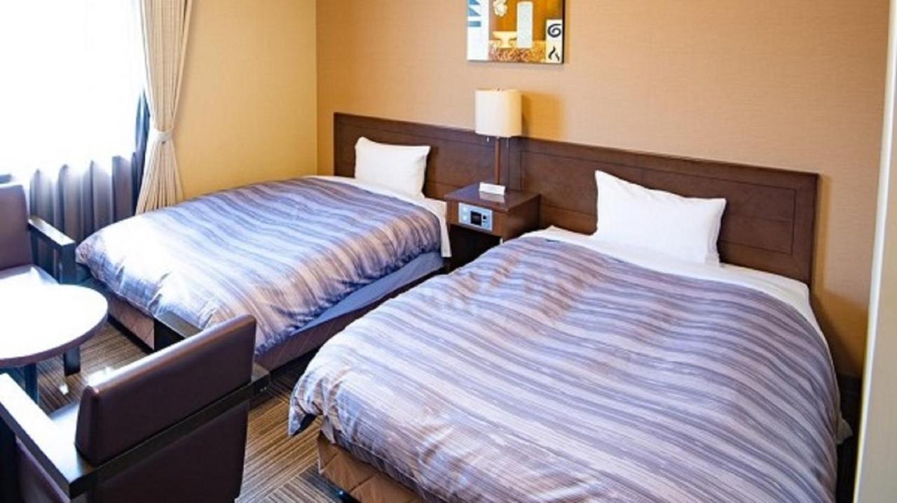 Hotel Route-Inn Nobeoka Ekimae Bagian luar foto